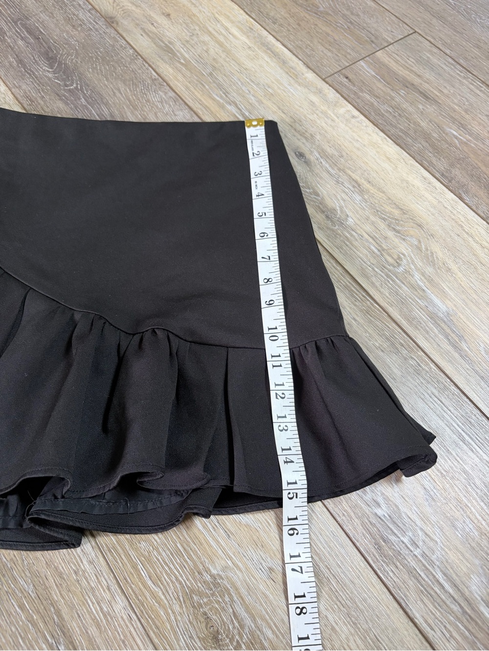 DO+BE Black Ruffle Mini Skirt/Skort - Picture 8 of 8